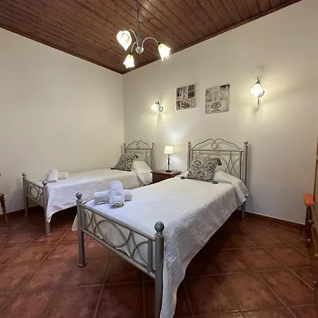 Quinta Jardim Palmeiras, T2 N 8 , Algoz * Silves